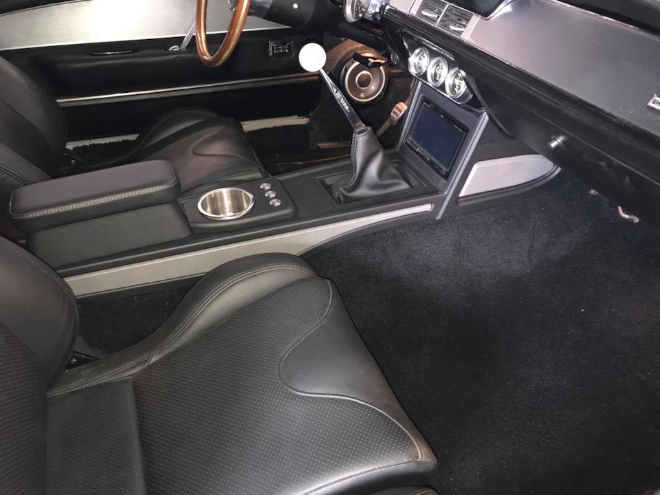 https://www.explicitcustoms.com/wp-content/uploads/2018/05/classic-ford-mustang-custom-center-console-and-trunk-subwoofer-installation-in-Melbourne-by-Explicit-Customs-6.jpg